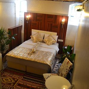 Budget Kamer met een King Size Bed